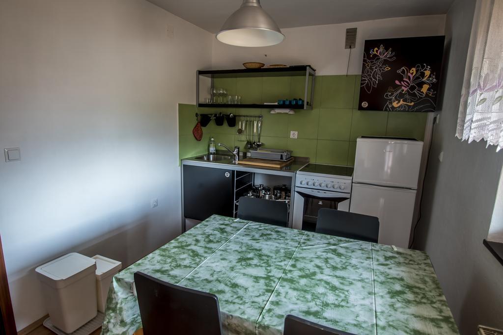 Apartments And Holiday Home Grohar كْرانْيِسكا غورا المظهر الخارجي الصورة
